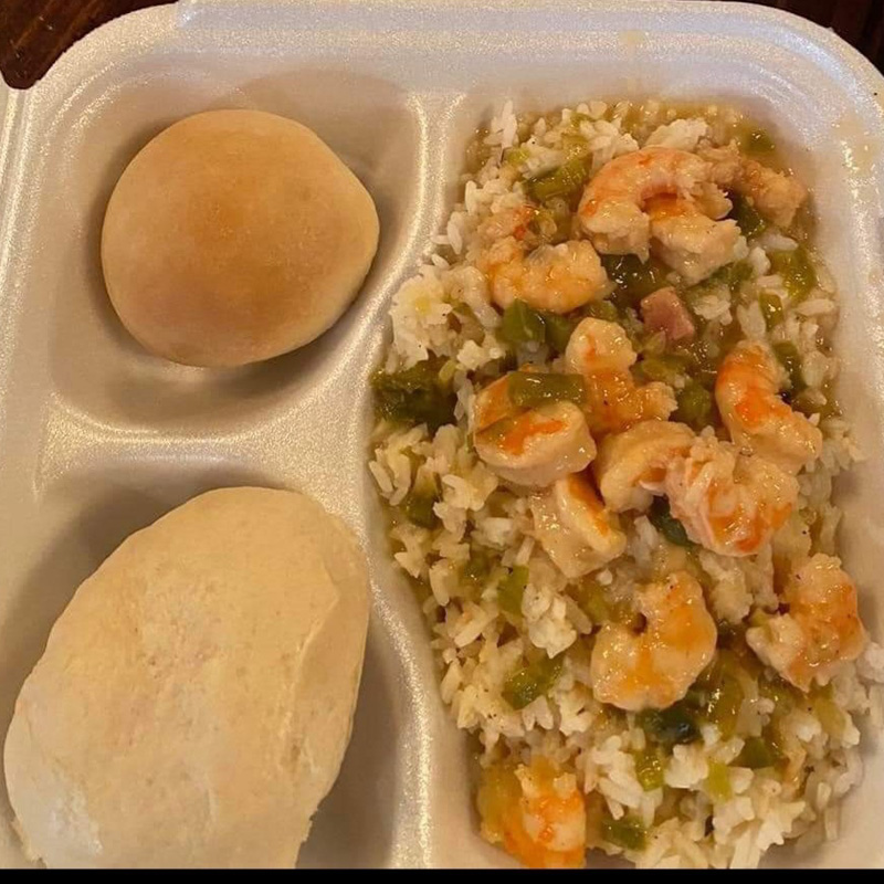 Shrimp etouffee dinner roll